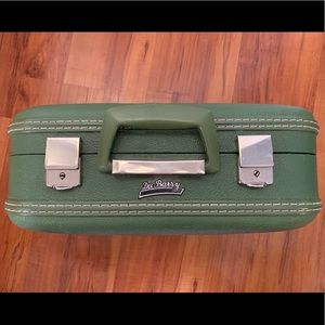 Dubarry compact hard shell suitcase